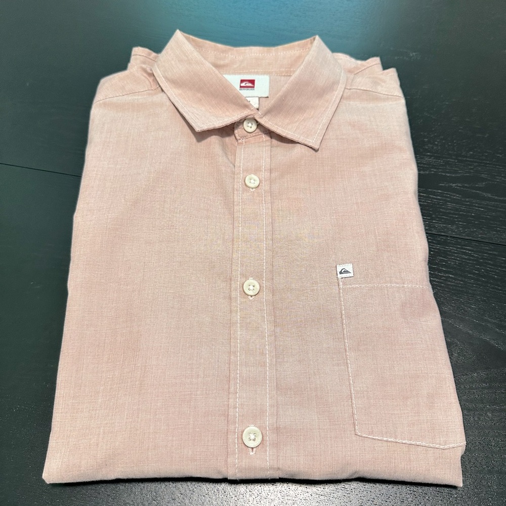 Quiksilver Men’s Button Down (Salmon)